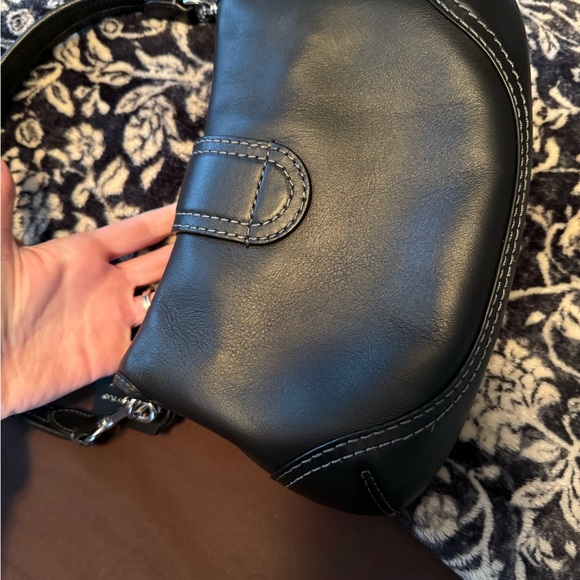 Coach SOHO re-edition Black Leather flap Shoulder Bag - Picture 4 of 11